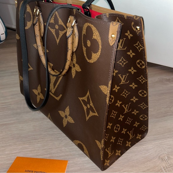 Louis Vuitton On The Go Tote GM - Picture 9 of 14
